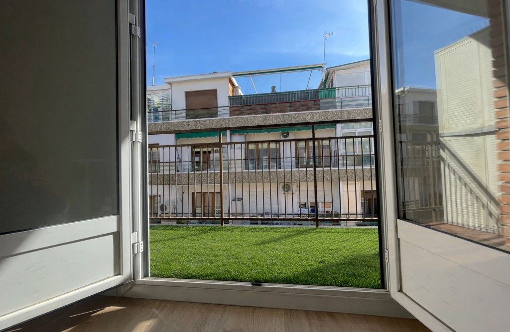 Habitación amueblada preparada para inquilinos, alquilar tu piso por habitaciones en Zaragoza Alquilar tu piso por habitaciones en Zaragoza: habitación amueblada preparada para inquilinos